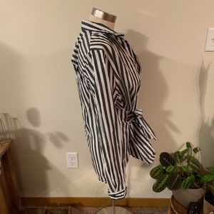 Who What Wear Tops - NWOT striped tie blouse Who What Wear Tops - NWOT striped tie blouse